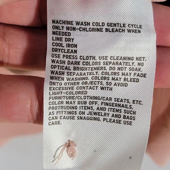 UNIQLO Pink Crinkle Oversized Boxy Short Sleeve Key Hole Back Blouse Crew Neck S - Picture 5 of 7